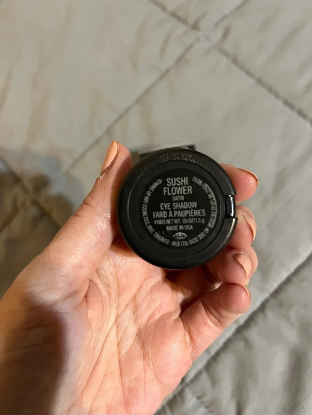 MAC Cosmetics Eyeshadow Shade Sushi Flower